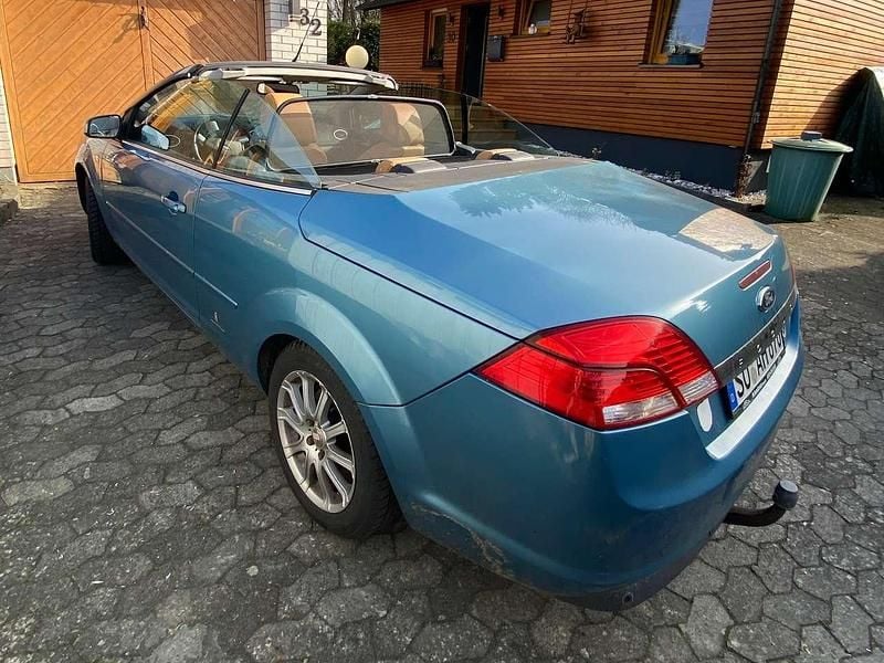 Gebraucht Ford Focus Cabriolet Titanium 145 PS (106 kW) 2006 Cabrio