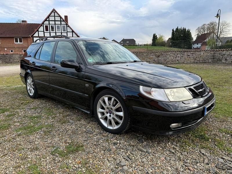 Gebraucht Saab 9-5 Aero 250 PS (183 kW) 2021 Schwarz Kombi