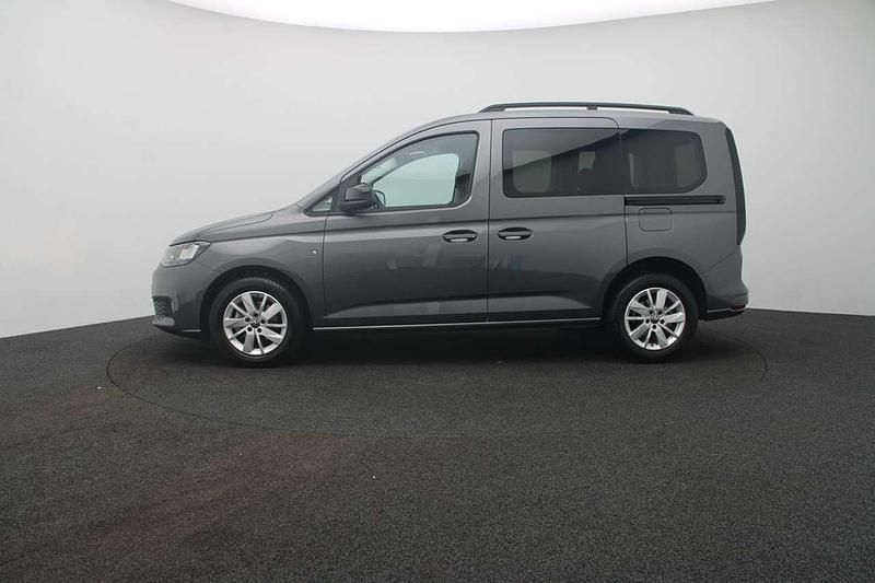 Gebraucht VW Caddy Life 102 PS (75 kW) 2024 Grau Van / Kleinbus