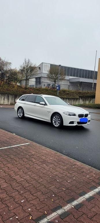 Gebraucht BMW 530 Sport Line 258 PS (189 kW) 2016 Weiß Kombi