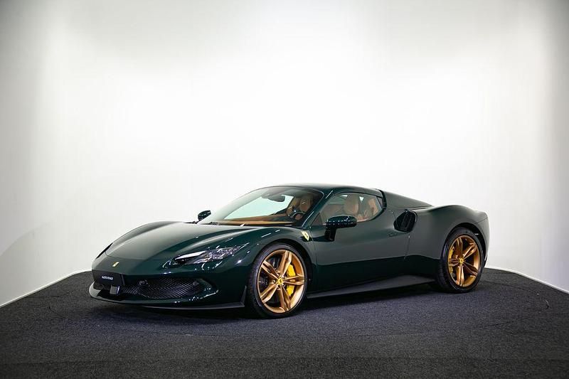 Neu Ferrari 296 829 PS (609 kW) 2025 Grün Cabrio