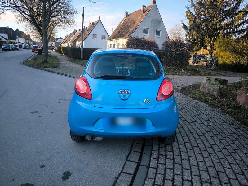 Gebraucht Ford Ka 69 PS (50 kW) 2011 Blau Kleinwagen