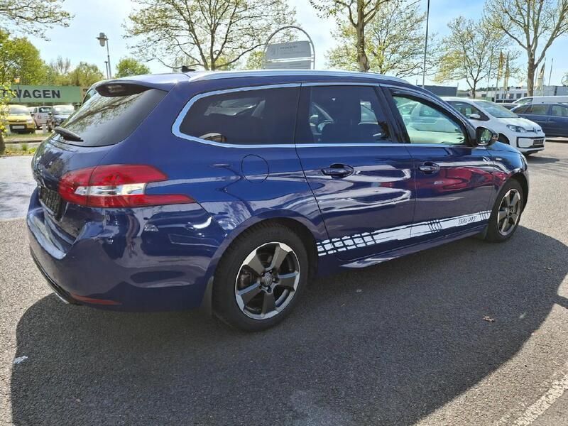 Gebraucht Peugeot 308 Allure 150 PS (110 kW) 2017 Blau Kombi