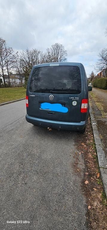 Gebraucht VW Caddy Team 105 PS (77 kW) 2008 Schwarz Van / Kleinbus