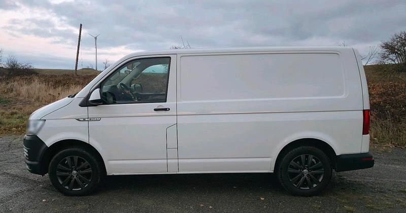 Gebraucht VW Transporter 150 PS (110 kW) 2019 Weiß Van