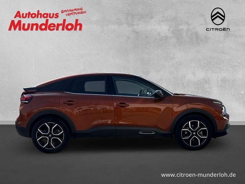 Gebraucht Citroën e-C4 Shine 100 kW (136 PS) 2021 Orange Limousine