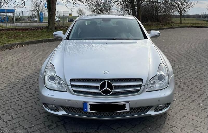Gebraucht Mercedes CLS280 231 PS (169 kW) 2010 Silber Limousine