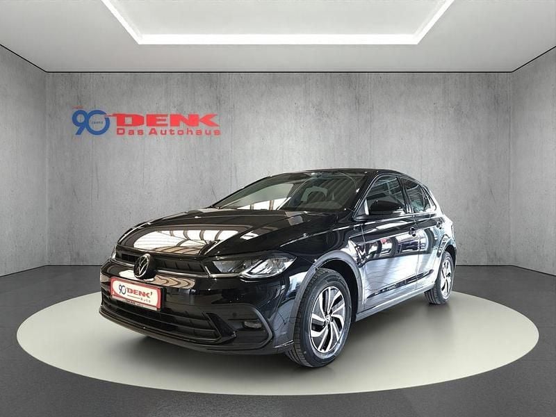 Second-hand VW Polo Life 95 CP (69 kW) 2022 Negru Hatchback
