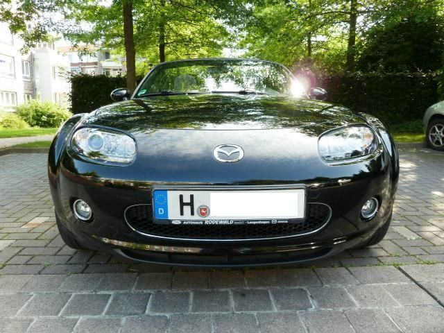 Second-hand Mazda MX5 160 CP (117 kW) 2009 Negru Cabrio