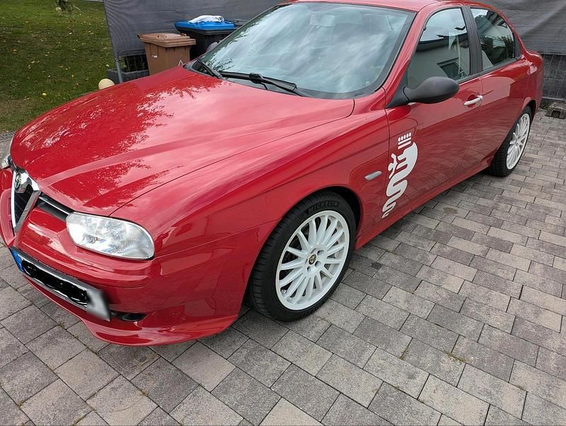 Gebraucht Alfa Romeo 156 192 PS (141 kW) 1997 Rot Limousine