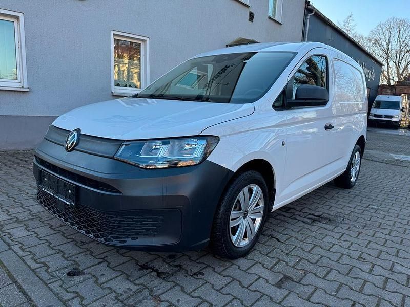 Gebraucht VW Caddy 75 PS (55 kW) 2021 Weiß Van / Kleinbus