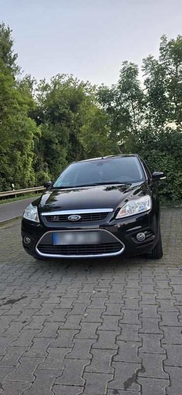 Schwarz Gebraucht 2008 Ford Focus Kleinwagen | 2.000 € (Fairer Preis) - Bild 1/4
