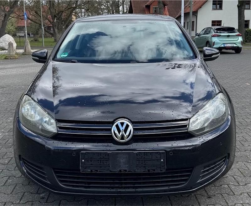 Usata VW Golf VI 80 CV (58 kW) 2009 Nero Utilitaria