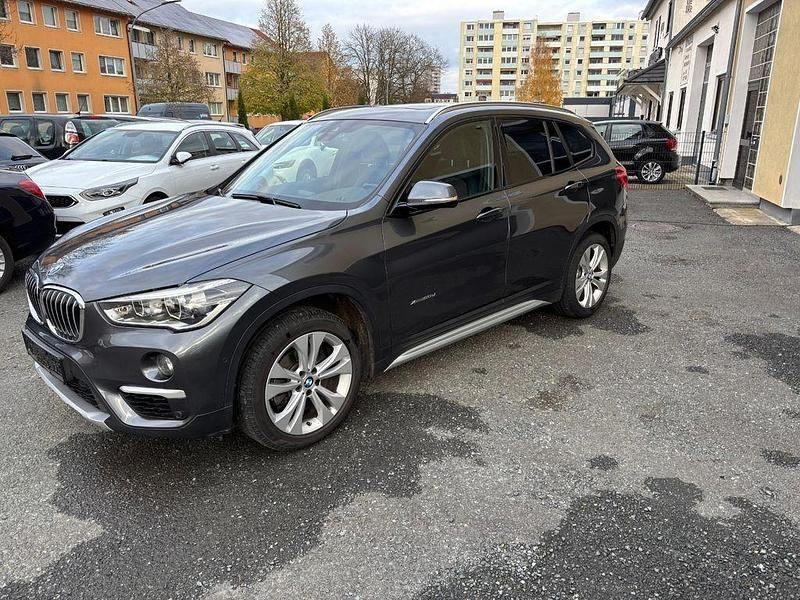 Gebraucht BMW X1 xLine 190 PS (139 kW) 2016 Grau SUV