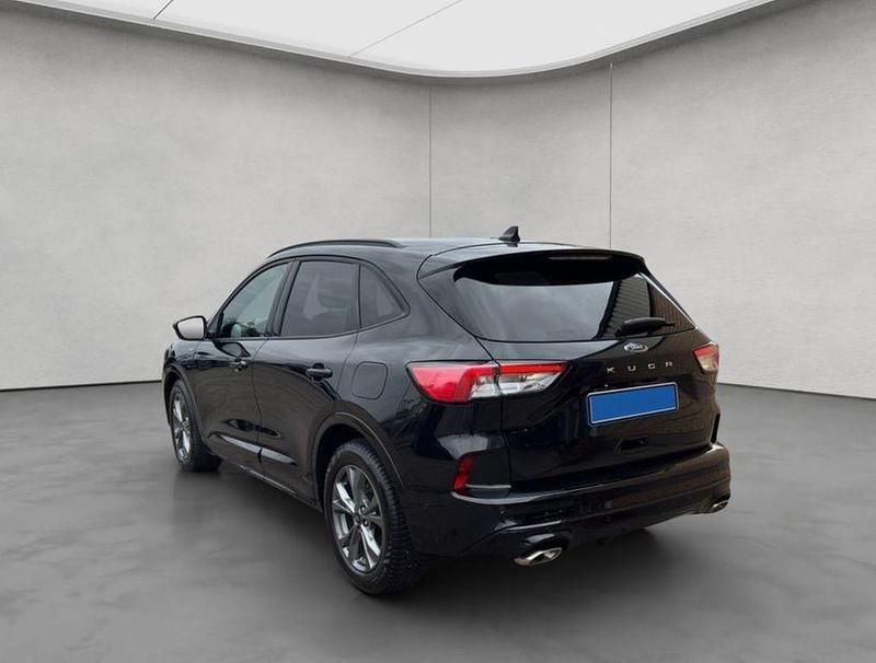 Gebraucht Ford Kuga ST-Line X 150 PS (110 kW) 2023 Schwarz SUV