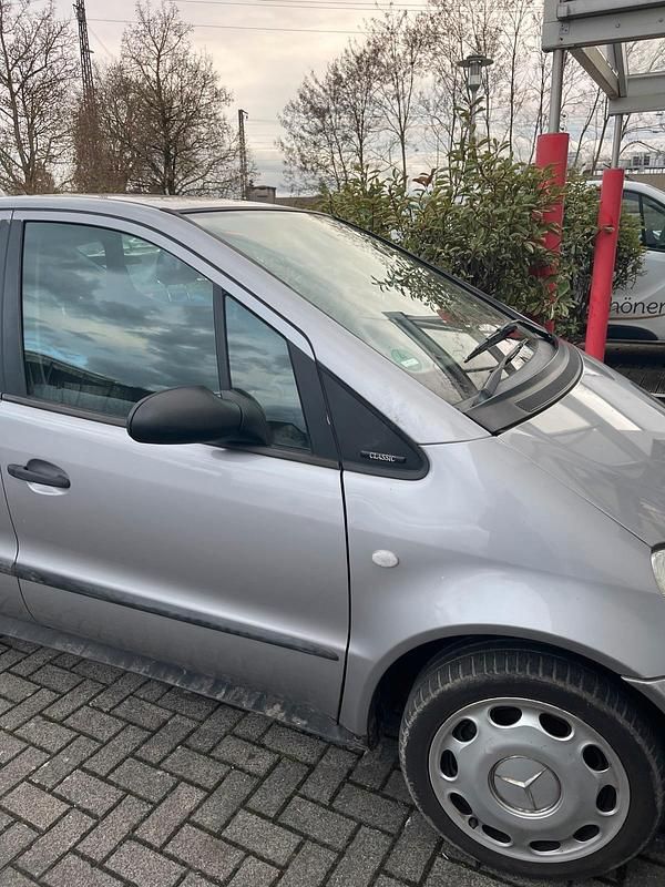 Gebraucht Mercedes A140 102 PS (75 kW) 2000 Grau Van / Kleinbus