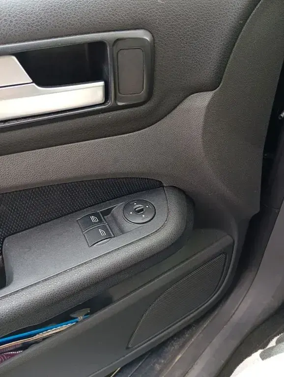 Gebraucht Ford Focus Sport 116 PS (85 kW) 2006 Grau Limousine