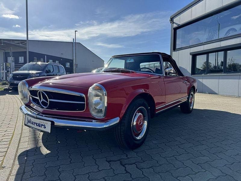 Gebraucht Mercedes 230 150 PS (110 kW) 1965 Signalrot Cabrio