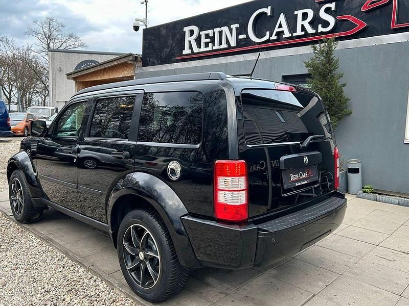 Gebraucht Dodge Nitro SE 177 PS (130 kW) 2008 Schwarz SUV