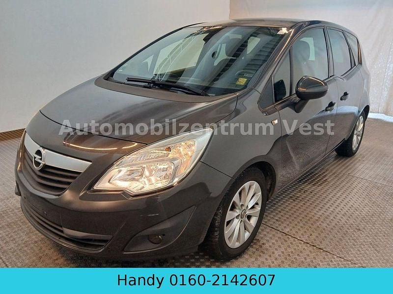 Grau Gebraucht 2013 Opel Meriva Active Van / Kleinbus | 4.980 € (Guter Preis) - Bild 1/4