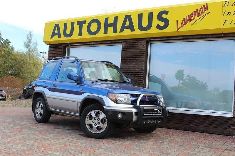 Blau Gebraucht 2000 Mitsubishi Pajero SUV | 4.980 € - Bild 1/4