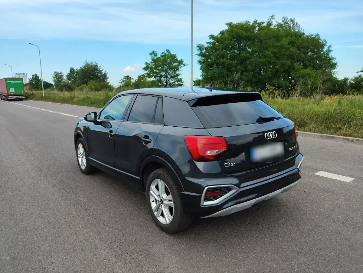 Gebraucht Audi Q2 150 PS (110 kW) 2022 Grau SUV