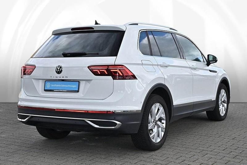 Second-hand VW Tiguan Elegance 150 CP (110 kW) 2022 Alb SUV