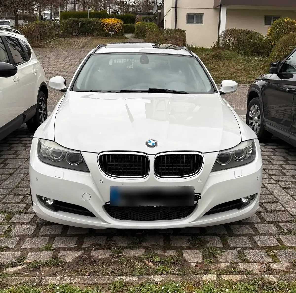 Gebraucht BMW 318 143 PS (105 kW) 2012 Weiß Limousine