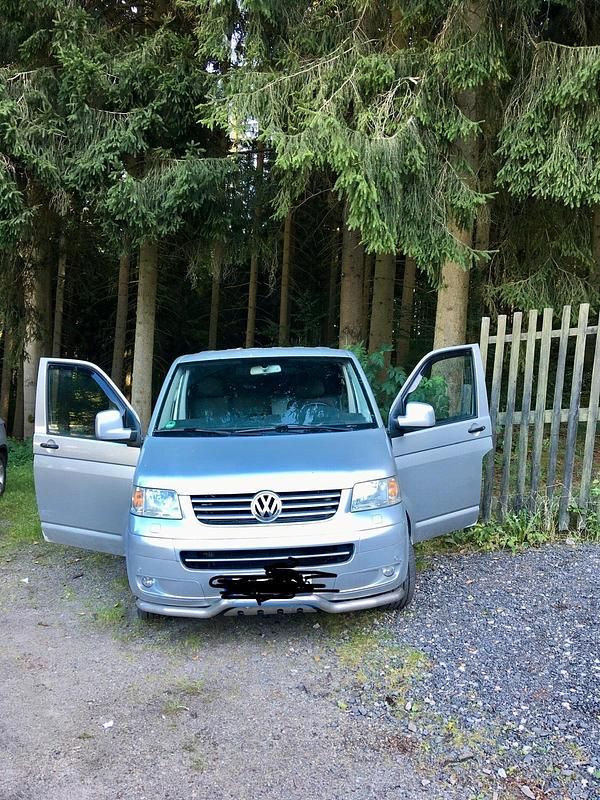 Silber Gebraucht 2005 VW T5 Van | 4.900 € (Guter Preis) - Bild 1/4