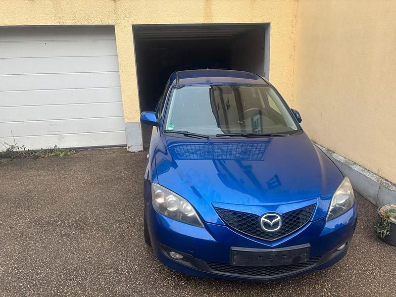 Blau Gebraucht 2006 Mazda 3 Limousine | 600 € (Superpreis) - Bild 1/4