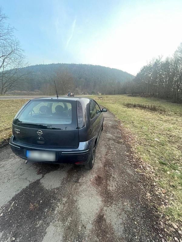 Gebraucht Opel Corsa 75 PS (55 kW) 2004 Blau Limousine