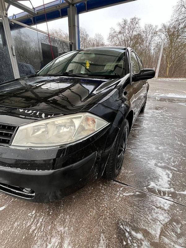 Gebraucht Renault Mégane II 80 PS (58 kW) 2003 Schwarz Kombi