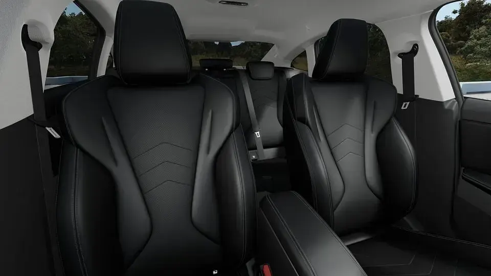Neu BMW 216 Performance 122 PS (89 kW) 2026 Schwarz Coupé