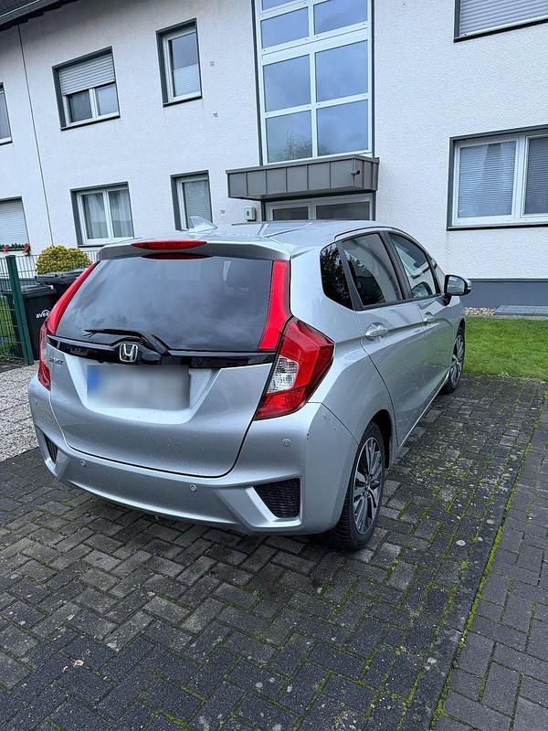 Gebraucht Honda Jazz Elegance 102 PS (75 kW) 2017 Silber Kleinwagen