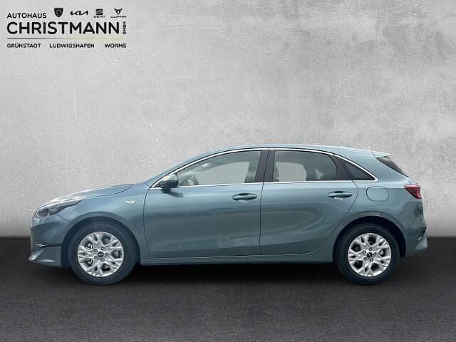 Gebraucht Kia Ceed Comfort 101 PS (74 kW) 2024 Grau Kleinwagen