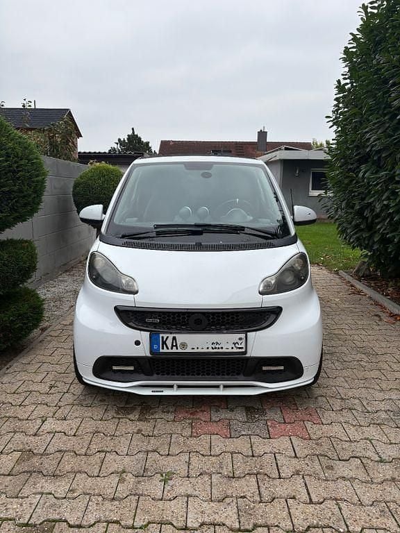 Weiß Gebraucht 2008 Smart ForTwo Cabrio Brabus Xclusive Cabrio | 8.000 € (Fairer Preis) - Bild 1/4