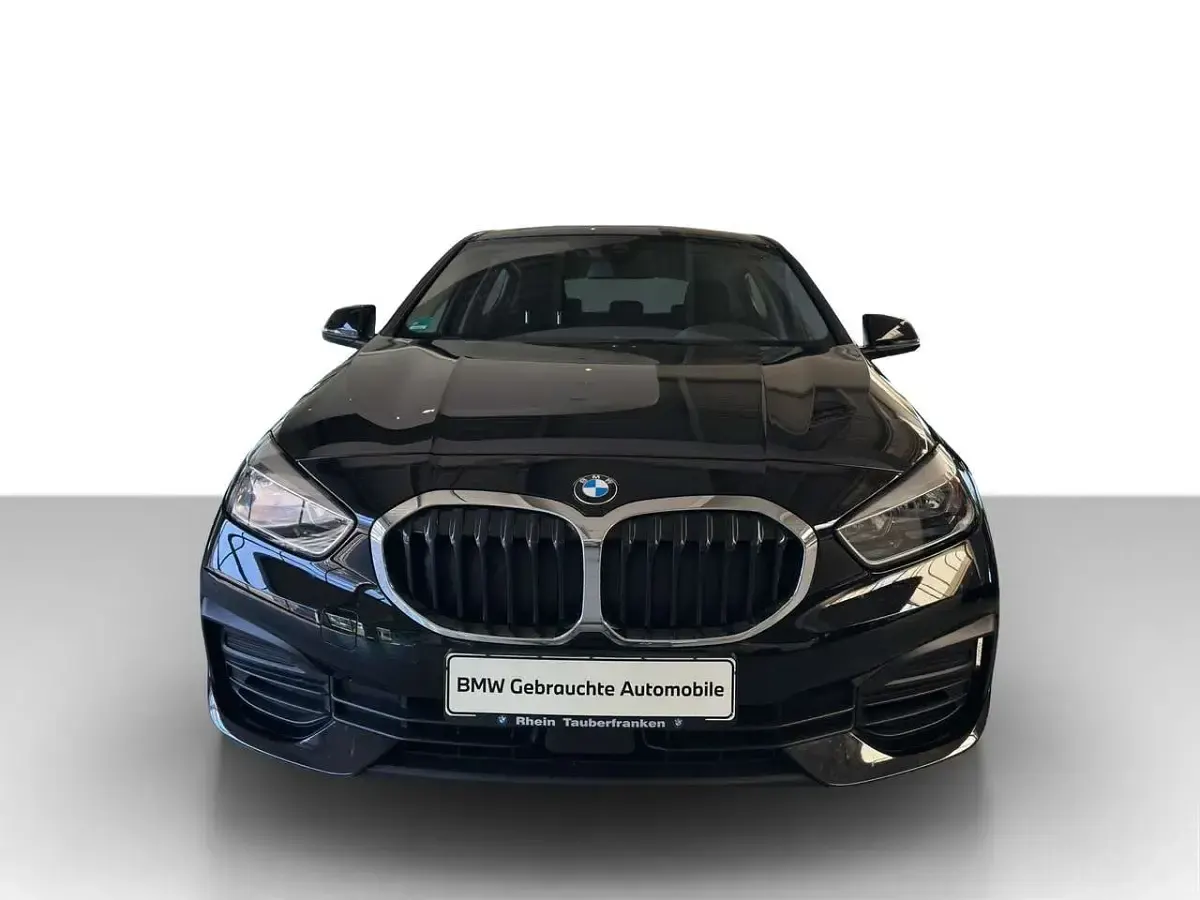 Gebraucht BMW 116 109 PS (80 kW) 2022 Schwarz Kleinwagen