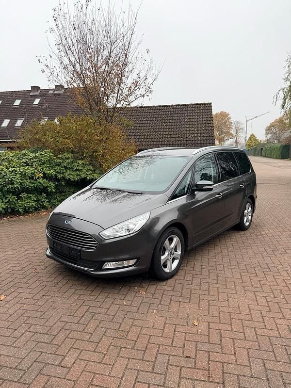 Second-hand Ford Galaxy 179 CP (131 kW) 2016 Gri Monovolum
