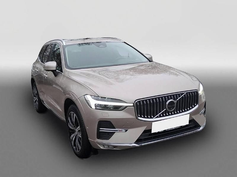 Gebraucht Volvo XC60 Ultimate 235 PS (172 kW) 2023 Beige SUV