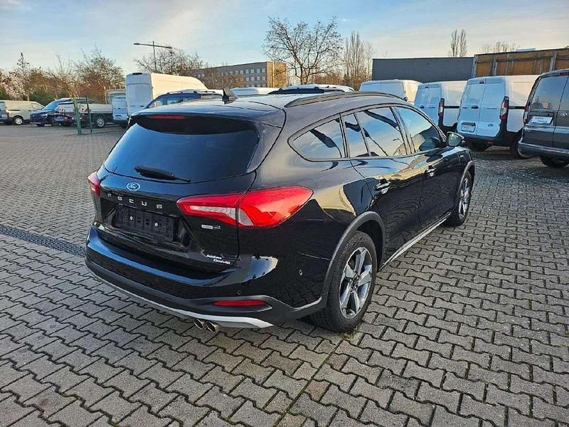 Używany Ford Focus Active X 155 KM (114 kW) 2021 Czarny Kombi
