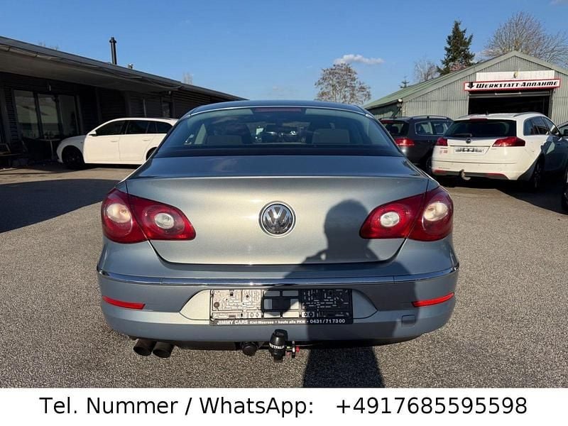 Gebraucht VW Passat Basis 160 PS (117 kW) 2008 Grau Coupé