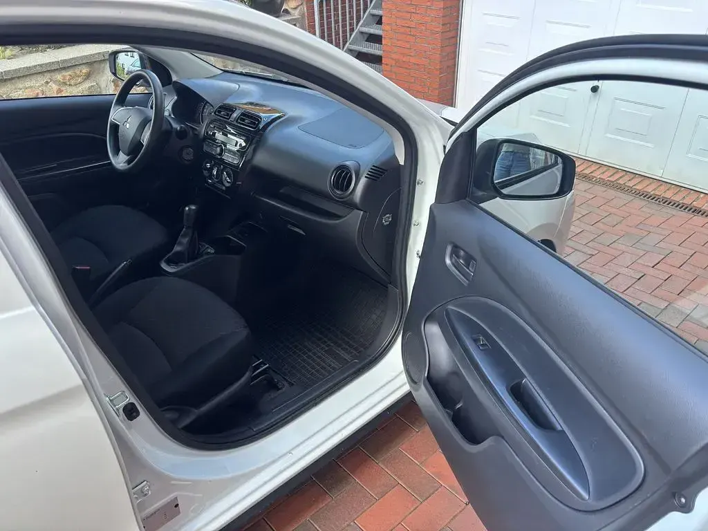 Gebraucht Mitsubishi Space Star 71 PS (52 kW) 2020 Weiß Kleinwagen