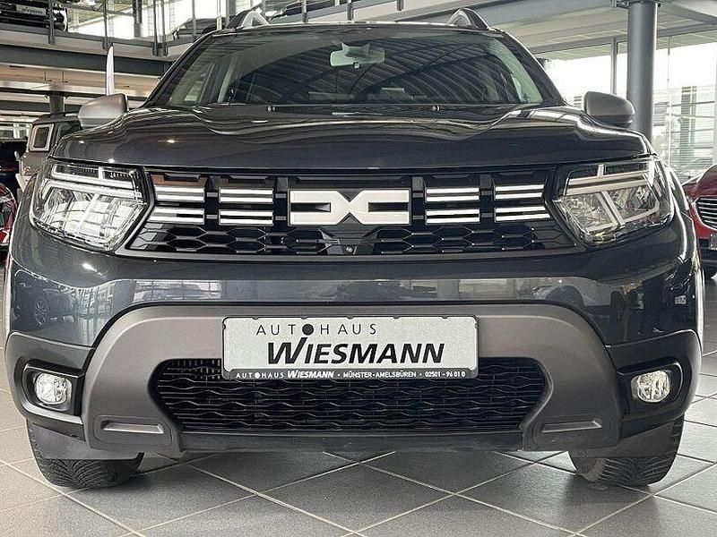 Gebraucht Dacia Duster Journey 131 PS (96 kW) 2022 Grau SUV