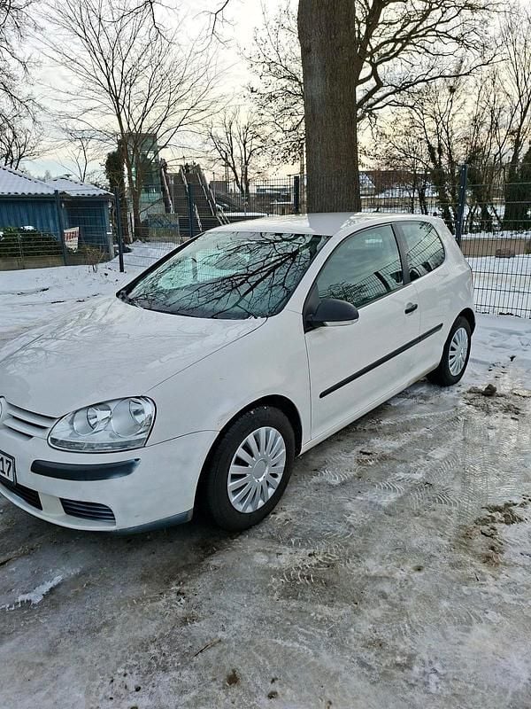 Gebraucht VW Golf V 105 PS (77 kW) 2007 Weiß Kleinwagen