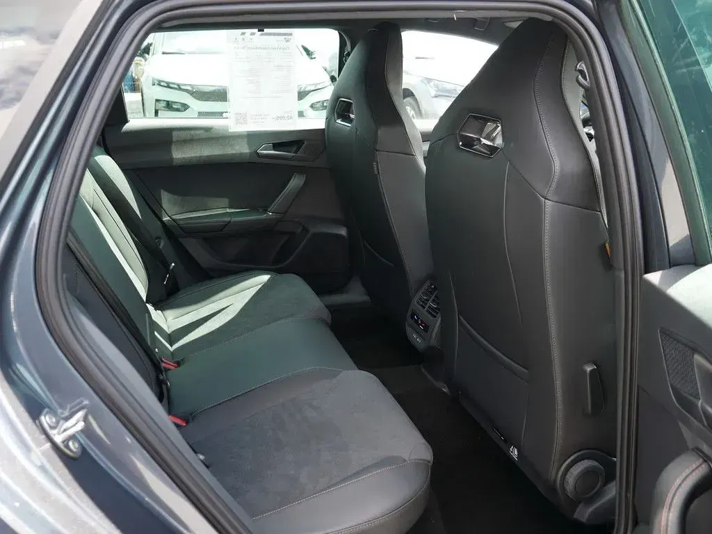 Gebraucht Cupra Leon VZ 272 PS (200 kW) 2025 Grau Limousine