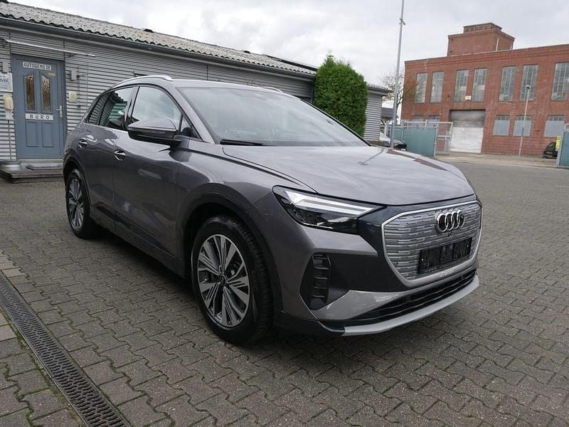 Gebraucht Audi Q4 e-tron Advanced 194 kW (265 PS) 2023 Grau SUV
