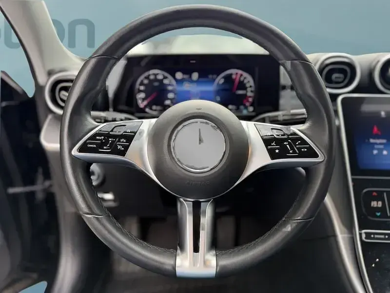 Gebraucht Mercedes C300e 204 PS (150 kW) 2023 Kombi