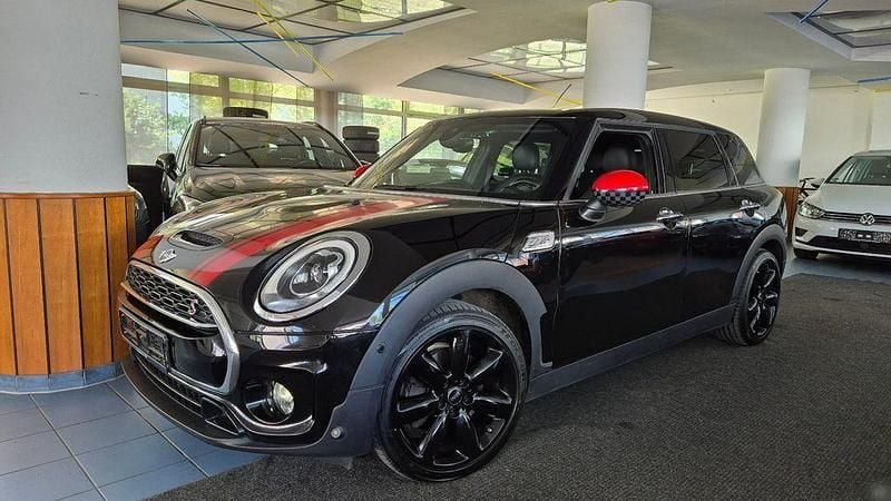 Schwarz Gebraucht 2016 Mini Clubman Chili Kombi | 16.990 € - Bild 1/4