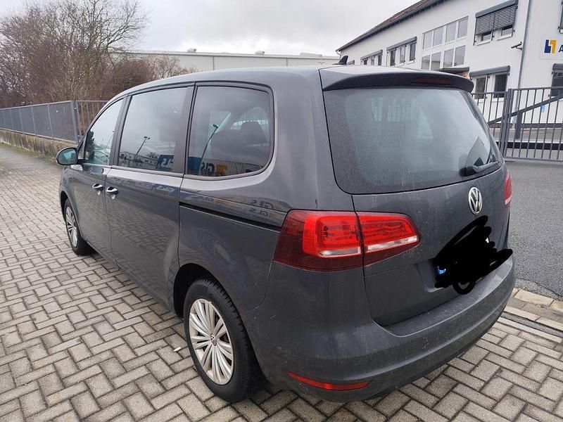 Gebraucht VW Sharan 150 PS (110 kW) 2018 Grau Van / Kleinbus