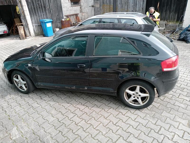 Gebraucht Audi A3 105 PS (77 kW) 2008 Schwarz Kleinwagen